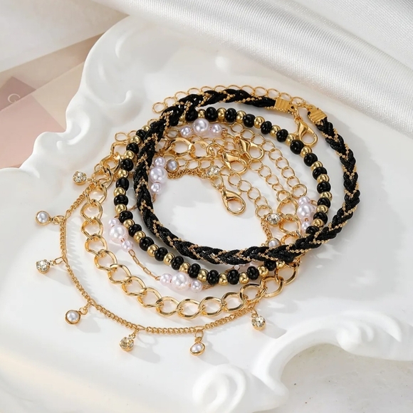 ✨ Boho Bracelet Set ✨ - Picture 4 of 6